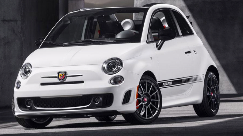 Illustration for article titled Fiat 500c Abarth: Being Topless Just Makes It Sexier